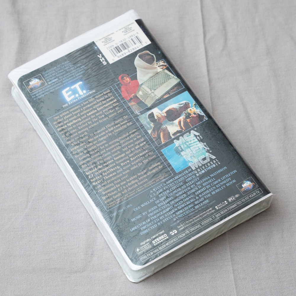 E.T. The Extra-Terrestrial VHS 1982, 1996‎ Clamshell **SEALED NEW** - Picture 4 of 4